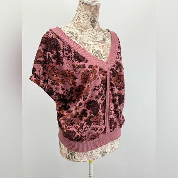 PILCRO Muted Pink floral print double-V top size S - Picture 8 of 15